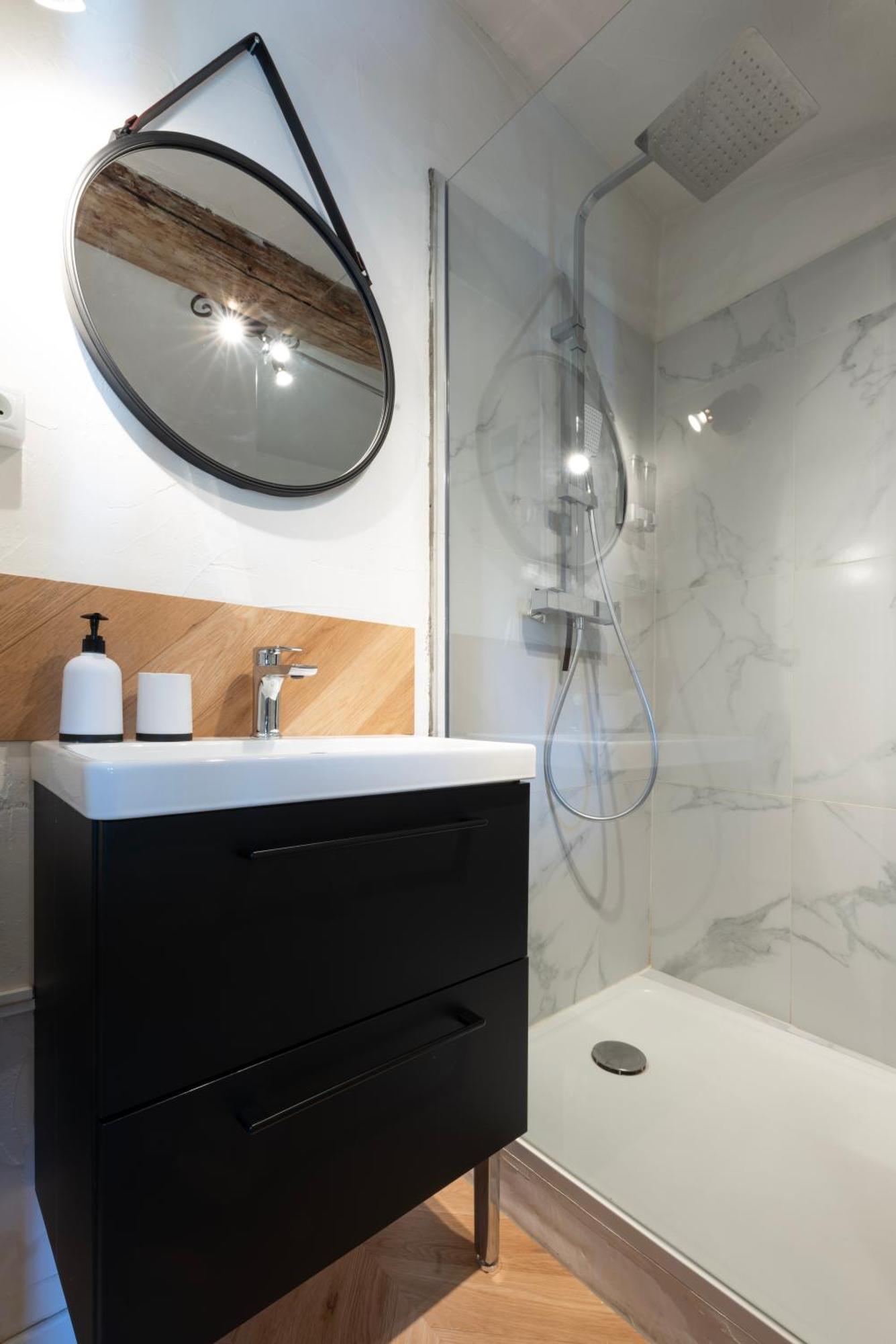 La Casita - Confort Et Design - Emplacement Parfait - Uzes, Pont Du Gard Appartement *